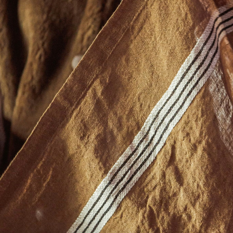 The locomotive stripe servet