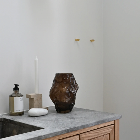 Katachi Vaas - small