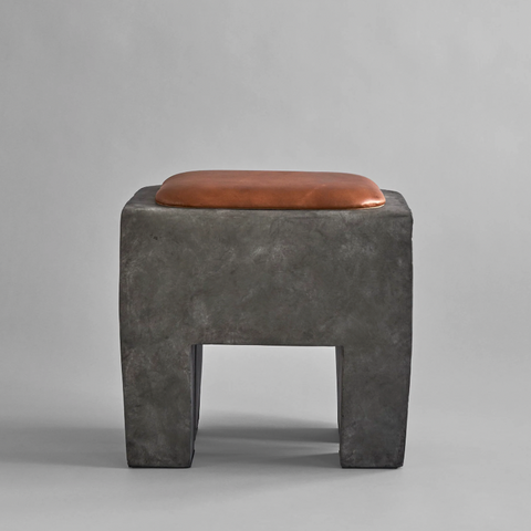 Toonzaalmodel sculpt kruk