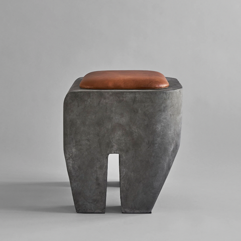 Toonzaalmodel sculpt kruk