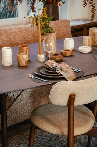 Toonzaalmodel - lakry tafel