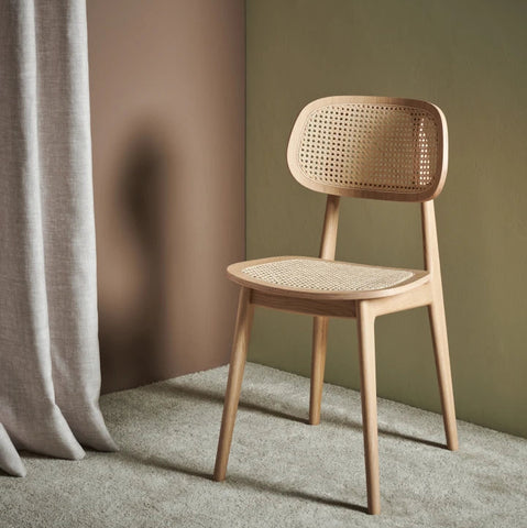 Titus eik / canage zitting