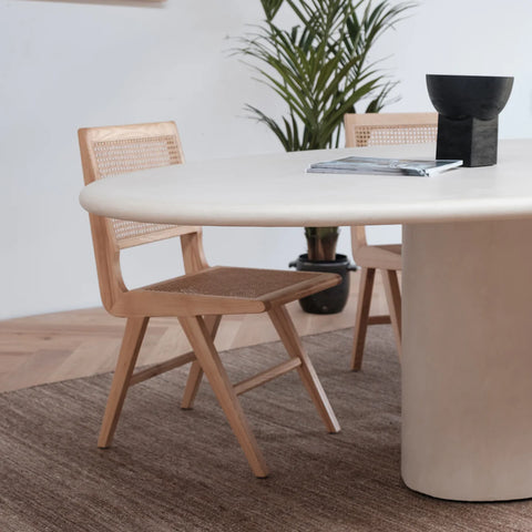 Oval dining table freedom sale